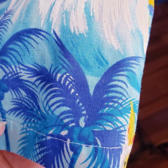 HAWAII Colorful Parrot Hawaiian S/S Shirt Button Up Men's Size Large *Minor Flaw - Picture 9 of 9